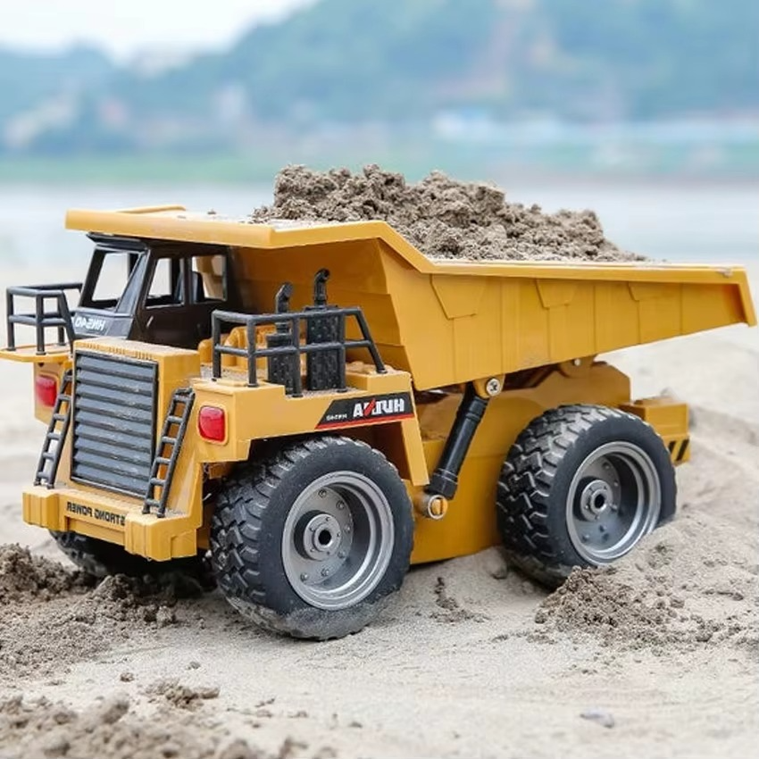 Huina 1534 - 1:18 RC Alloy Engineering Dump Truck Remote Control Semi-alloy Model Outdoor Gift RC Truck Toys